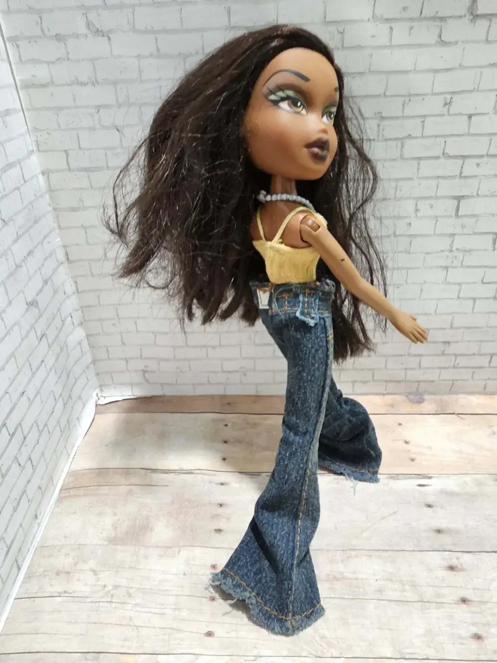 2002 Bratz Xpress It Sasha Doll MGA Vintage Y2K Brown Hair Partial Outfit